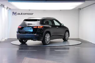 MERCEDES-BENZ GLA 220d 4Matic AMG Line 8G-DCT *AHK* *Panorama*