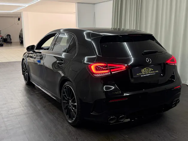 MERCEDES-BENZ A 250 AMG Line 7G-DCT