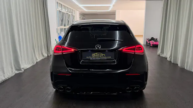 MERCEDES-BENZ A 250 AMG Line 7G-DCT