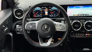 MERCEDES-BENZ A 250 AMG Line 7G-DCT