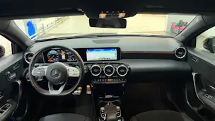 MERCEDES-BENZ A 250 AMG Line 7G-DCT