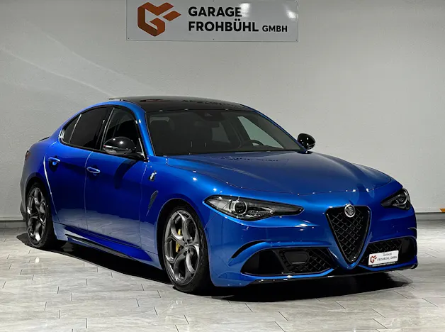 ALFA ROMEO Giulia 2.0 Veloce Q4 Automatic | CH |