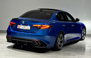 ALFA ROMEO Giulia 2.0 Veloce Q4 Automatic | CH |