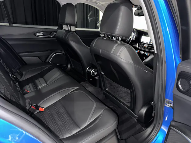 ALFA ROMEO Giulia 2.0 Veloce Q4 Automatic | CH |