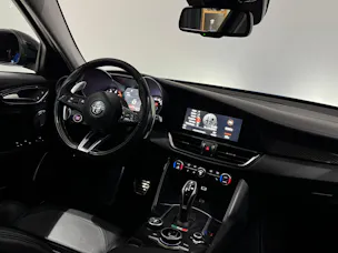 ALFA ROMEO Giulia 2.0 Veloce Q4 Automatic | CH |