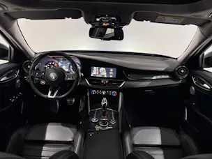 ALFA ROMEO Giulia 2.0 Veloce Q4 Automatic | CH |