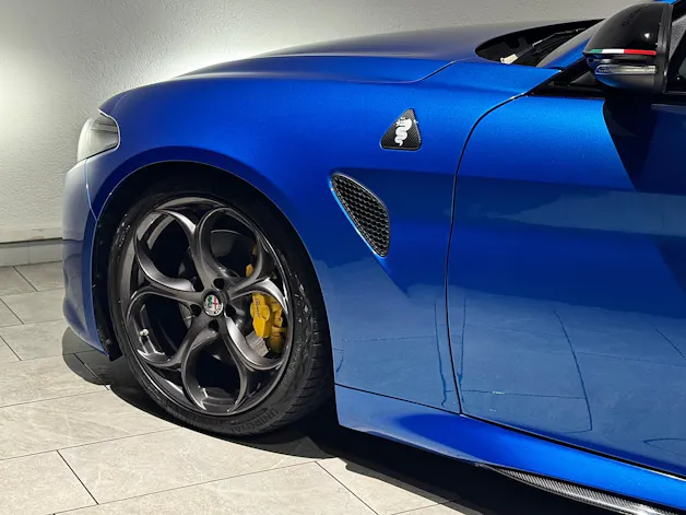ALFA ROMEO Giulia 2.0 Veloce Q4 Automatic | CH |