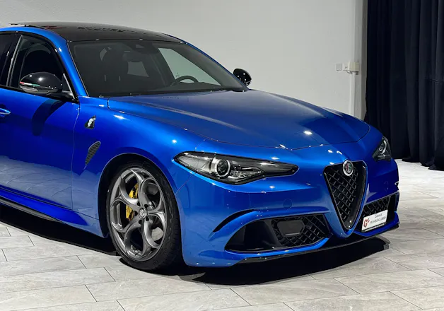 ALFA ROMEO Giulia 2.0 Veloce Q4 Automatic | CH |