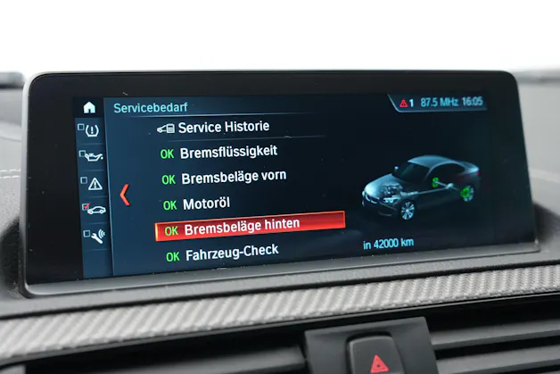 BMW M2 Competition Drivelogic *CH-Fahrzeug* *Hockenheimsilber*