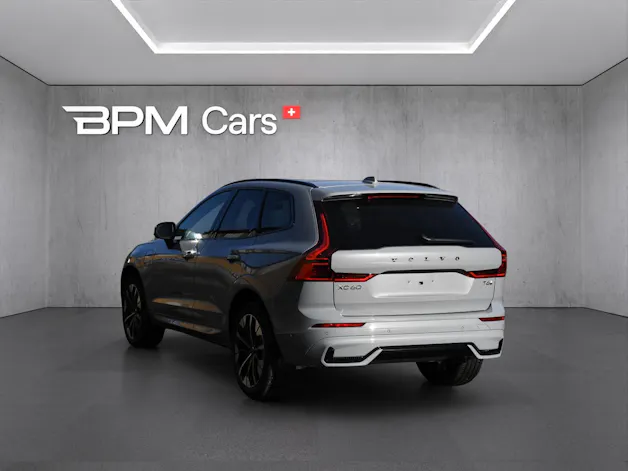 VOLVO XC60 T6 eAWD PluginHybrid Ultra Dark Geartronic