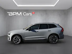 VOLVO XC60 T6 eAWD PluginHybrid Ultra Dark Geartronic