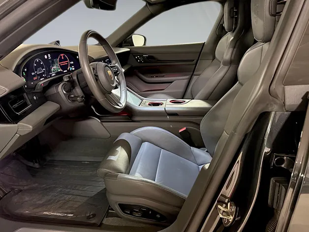 PORSCHE Taycan 4S Cross Turismo