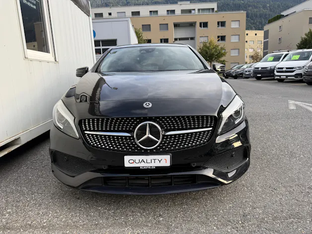 MERCEDES-BENZ A 250 AMG Line 4Matic 7G-DCT *PANORAMA*LED*NIGHT PACK*