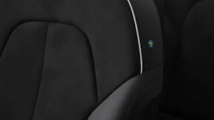 VOLVO EX40 Twin Black Edition AWD
