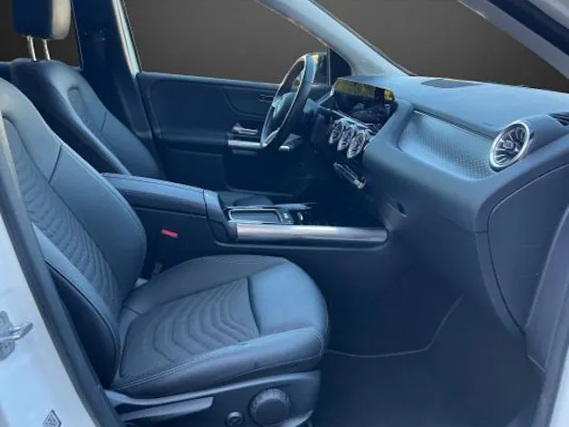 MERCEDES-BENZ B 200 7G-DCT