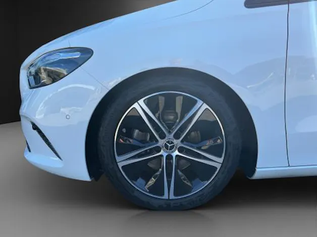 MERCEDES-BENZ B 200 7G-DCT