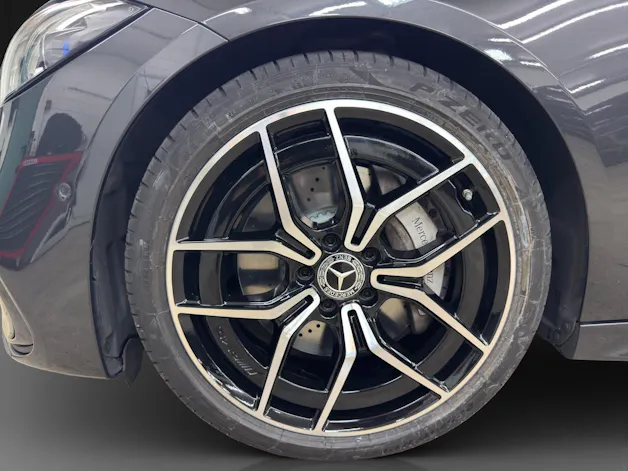MERCEDES-BENZ C 300 d 4M AMG Line