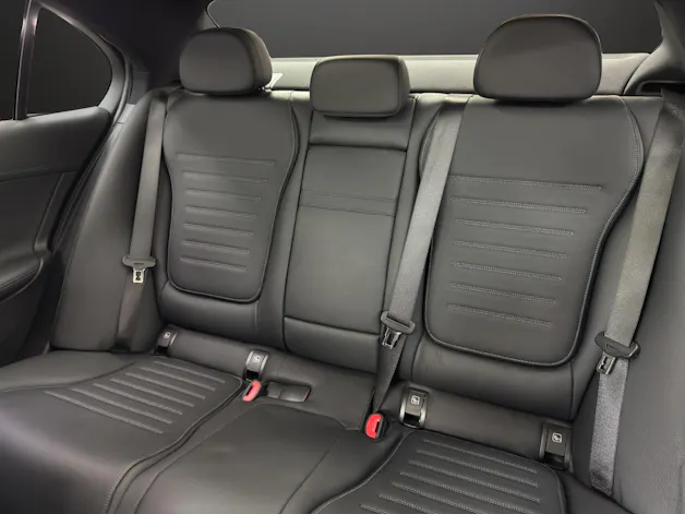MERCEDES-BENZ C 300 d 4M AMG Line