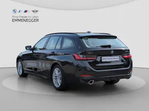 BMW 320d xDrive 48V Touring