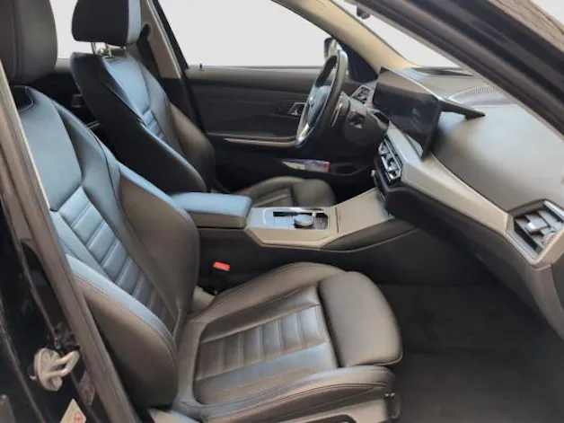 BMW 320d xDrive 48V Touring