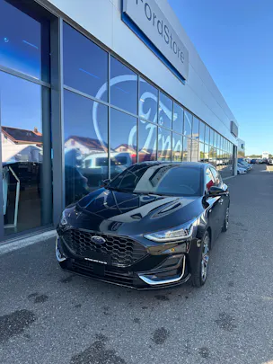FORD Focus 1.0i EcoB Hybrid 155 ST-Line Vignale