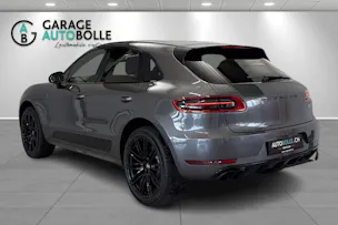 PORSCHE Macan Turbo PDK