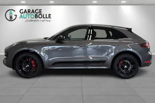 PORSCHE Macan Turbo PDK
