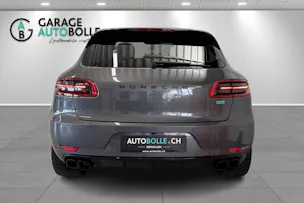 PORSCHE Macan Turbo PDK