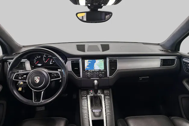 PORSCHE Macan Turbo PDK