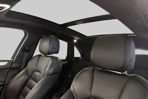 PORSCHE Macan Turbo PDK