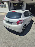PEUGEOT 208 1.2 e-VTI Active EGS5