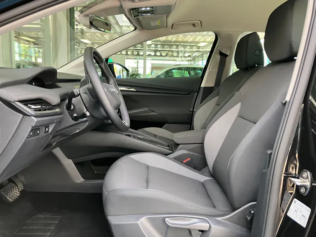 SKODA Elroq 60