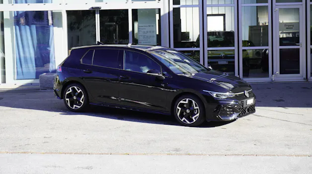 VW Golf 2.0 TSI R-Line DSG 4 Motion