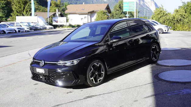 VW Golf 2.0 TSI R-Line DSG 4 Motion