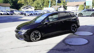 VW Golf 2.0 TSI R-Line DSG 4 Motion