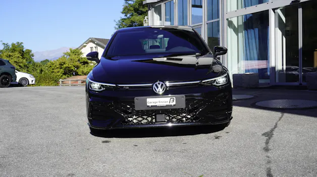VW Golf 2.0 TSI R-Line DSG 4 Motion