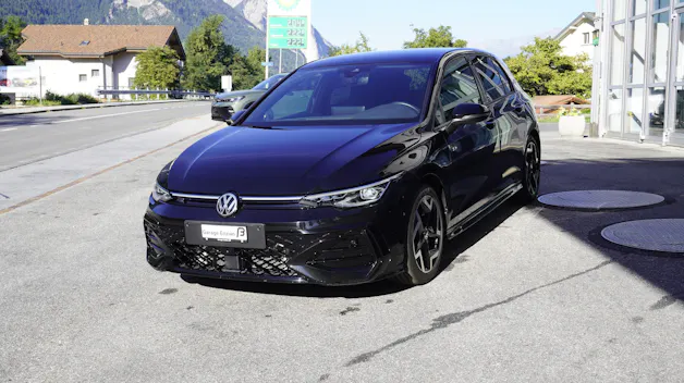 VW Golf 2.0 TSI R-Line DSG 4 Motion