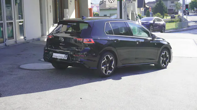 VW Golf 2.0 TSI R-Line DSG 4 Motion