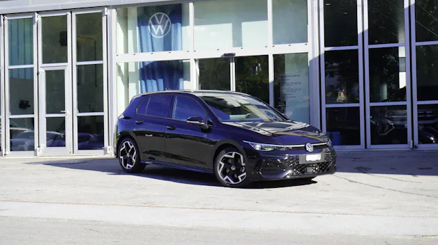 VW Golf 2.0 TSI R-Line DSG 4 Motion