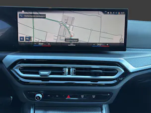 BMW 330e x DriveTouring Steptronic M Sport
