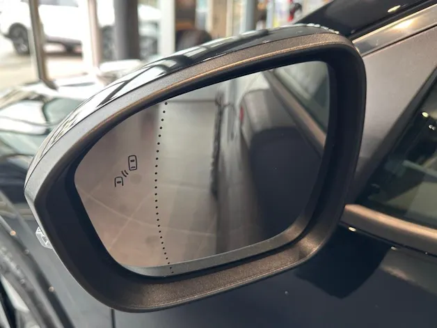 RENAULT Mégane E-TECH EV60 Iconic
