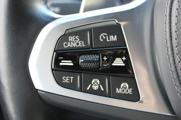 BMW X5 xDrive 48V 40d M Sport *7-PLÄTZER*