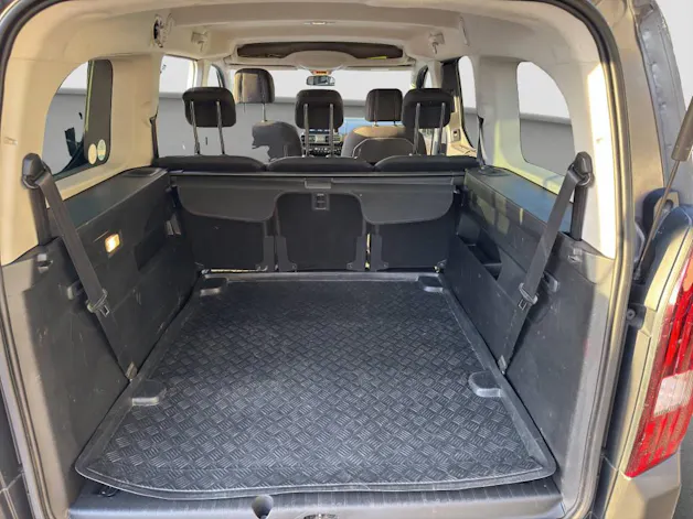 PEUGEOT Rifter Long 1.2 PureTech 130 GT Line