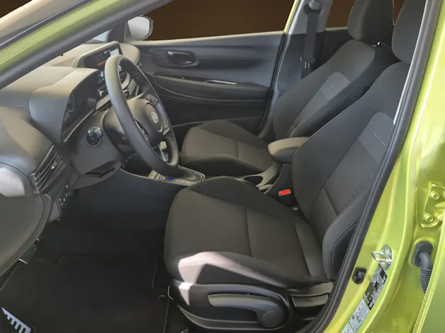 HYUNDAI Bayon 1.0 T-GDi Amplia Two Tone Safe tec