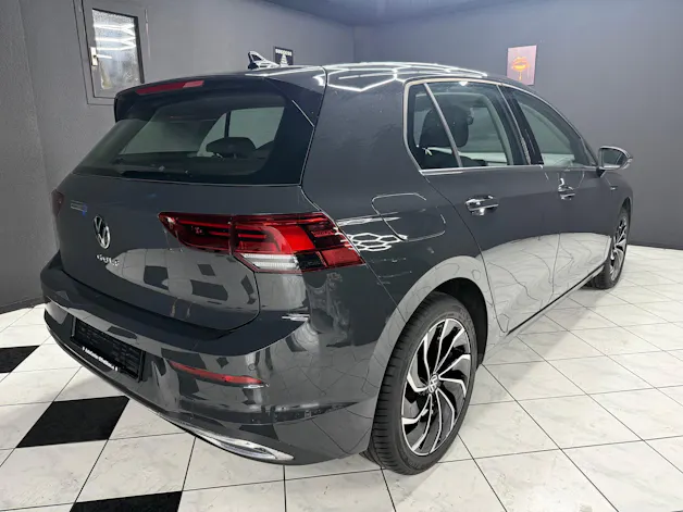 VW Golf 2.0 TSI Style DSG