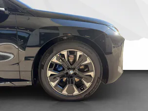 BMW iX xDrive45