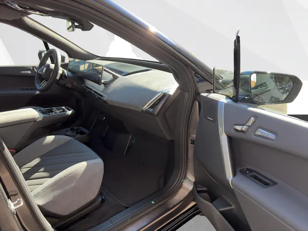 BMW iX xDrive45