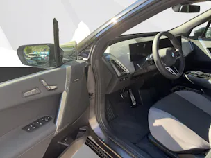 BMW iX xDrive45