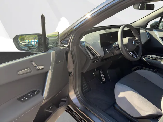BMW iX xDrive45