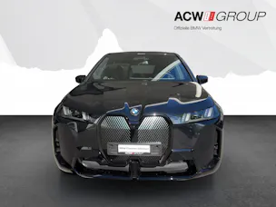 BMW iX xDrive45